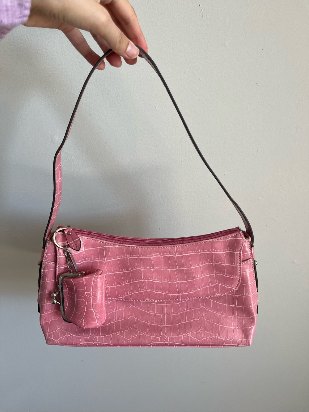 Y2K Vintage Liz Claiborne Villager Pink Croc-Embossed Shoulder Bag